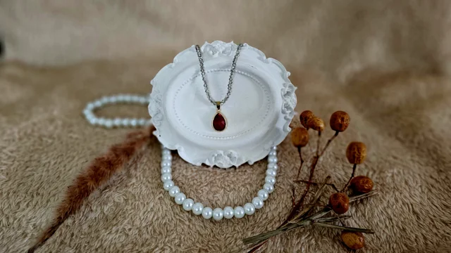 گردنبند آویز اشکی
